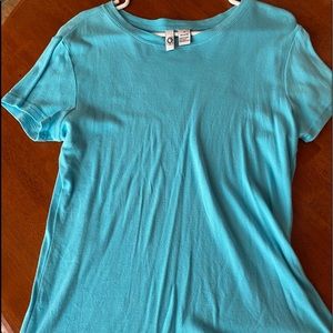 Comfy Aqua Tee Shirt size medium